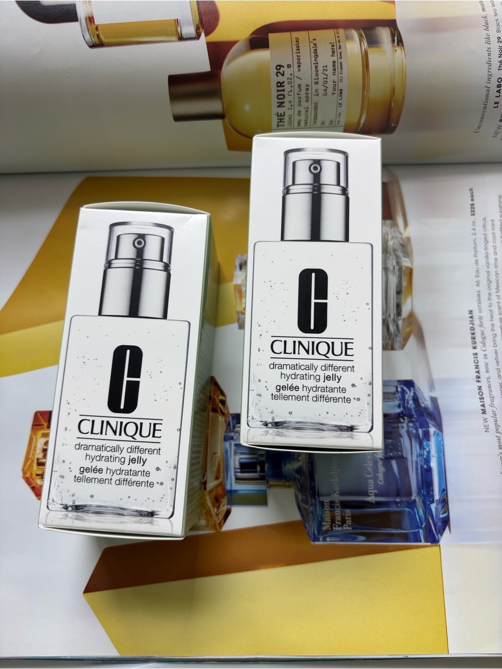 2x Clinique Dramatically Different Hydrating Jelly 4.2oz= 250ml limited time